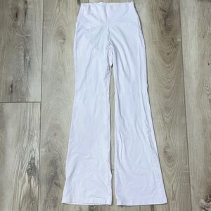 Tna| Aritzia Chill Comfy Women's Flare High-Waisted Lt. Pink Yoga Pants Size S